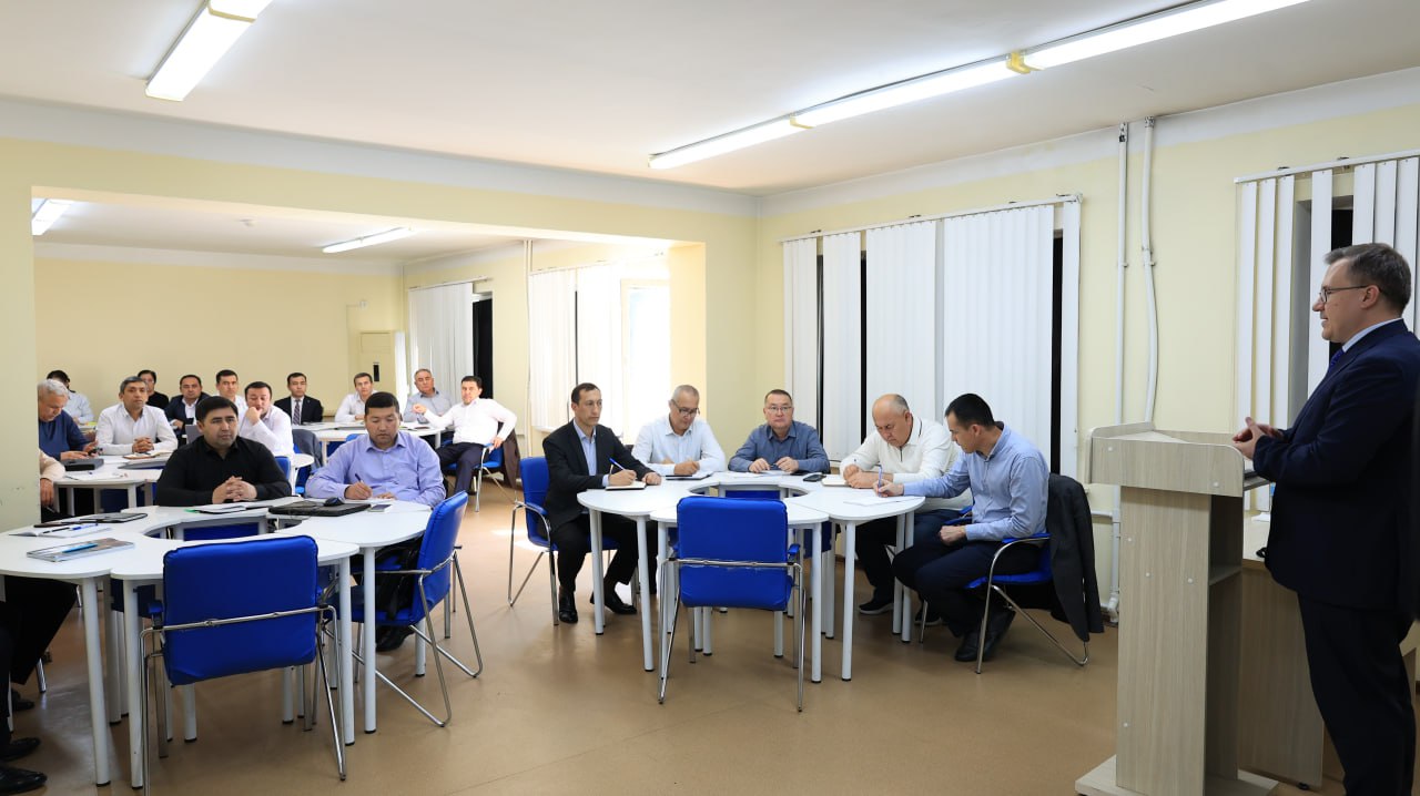 Seminar (5)