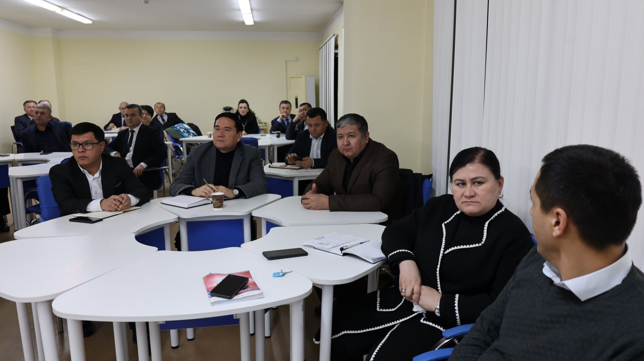 Seminar (2)